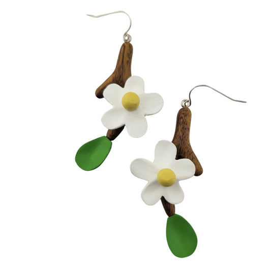 White Flowers Earrings